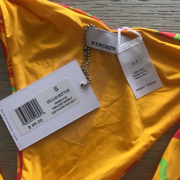 WeWoreWhat Delilah Paradise Marble Bikini Bottom Size S
listing-status-banner - Picture 5 of 5